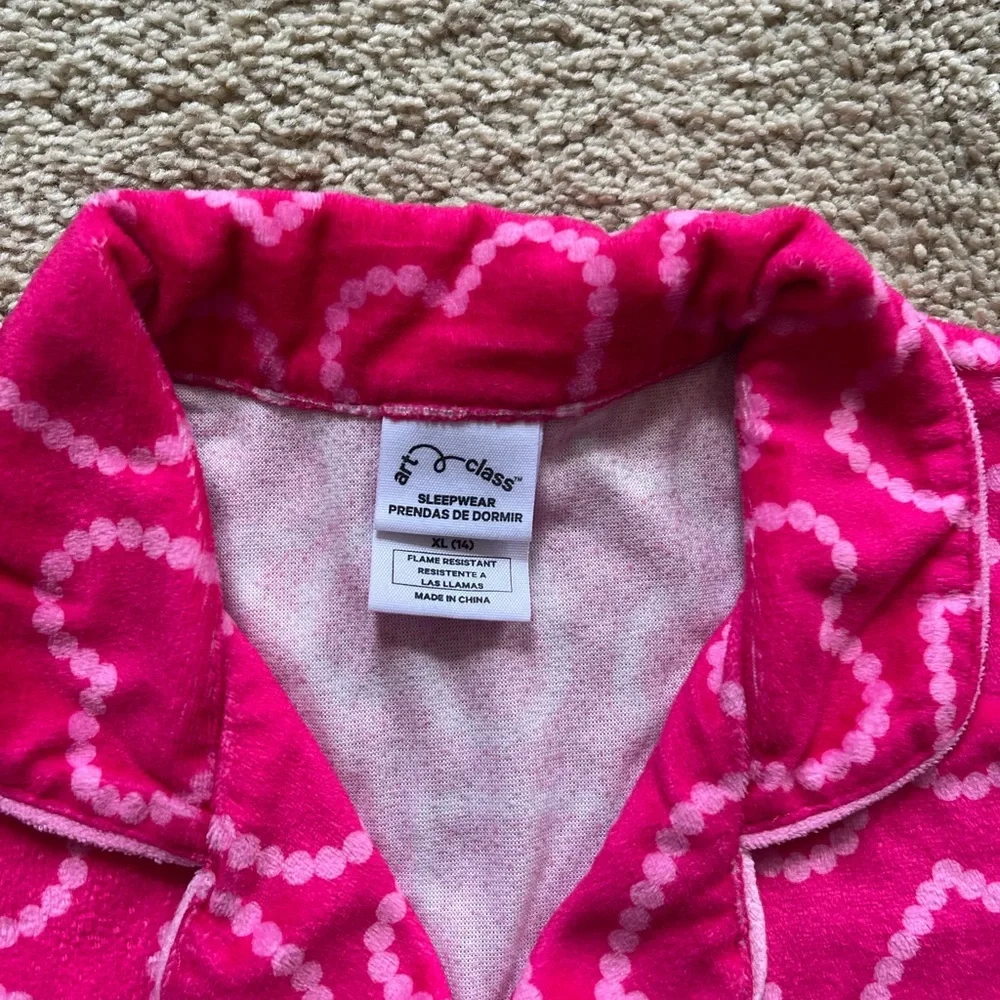 Girls Art Class size XL Pink Hearts Pajamas